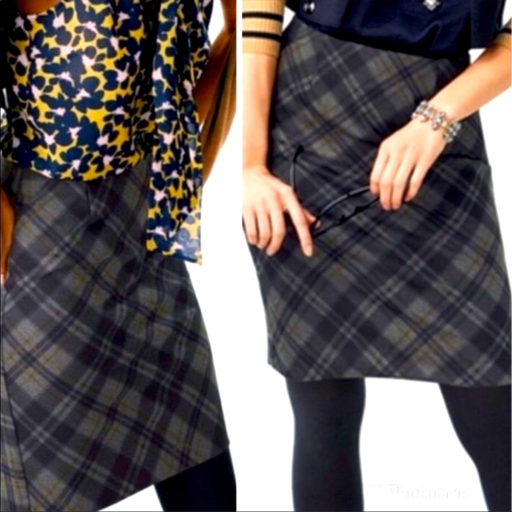CABI Size 2 Step Out Kennedy Skirt